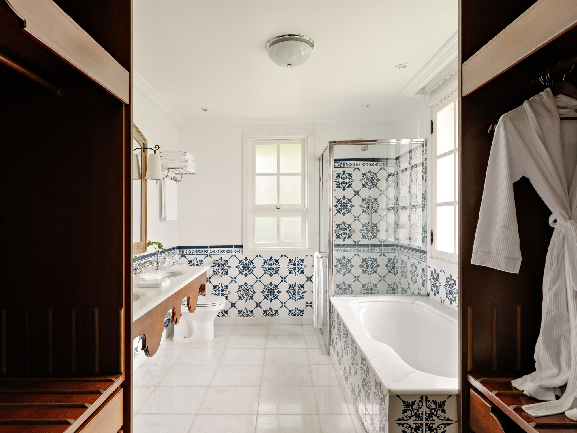 Noble Suite bathroom with Portuguese tile at Belmond