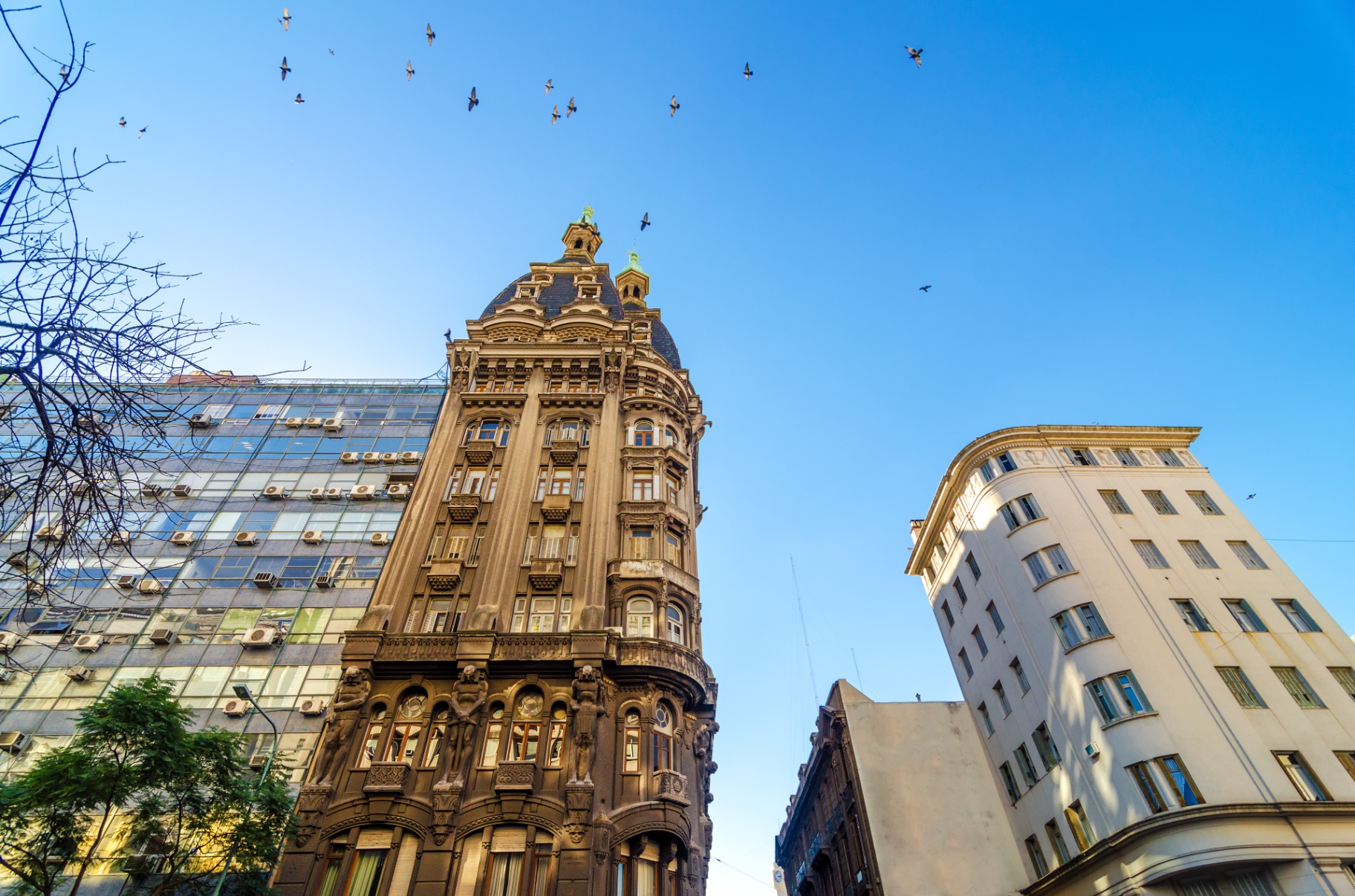San Telmo street scene