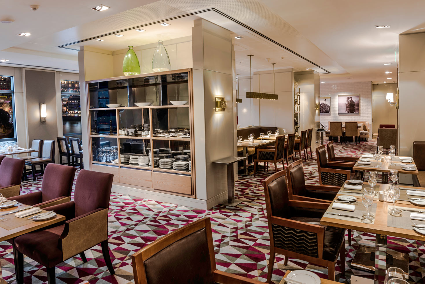 Glatt kosher dining in Buenos Aires — Yeshiva Week